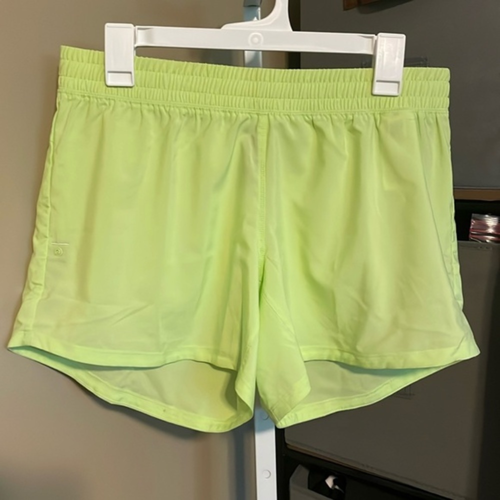Adidas Pacer Snap Running Training Gym 5” Shorts Sz Medium Green Neon